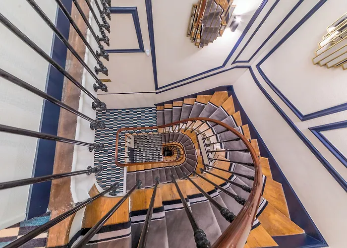 Ws Champs-elysees - Colomb Paříž