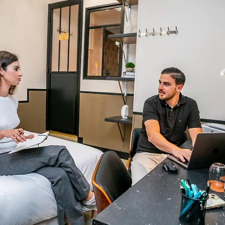 Ws Champs-elysees - Colomb باريس