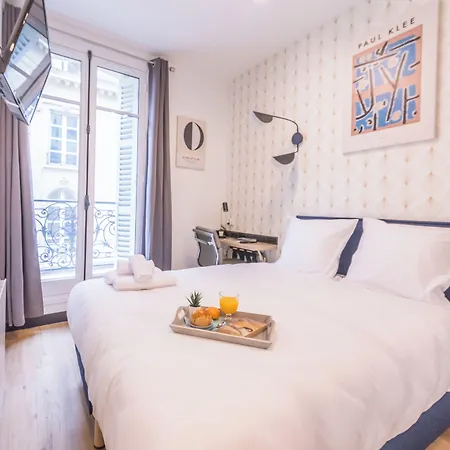 Ws Champs-elysees - Colomb Apartment Paris
