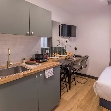 Ws Champs-elysees - Colomb 파리